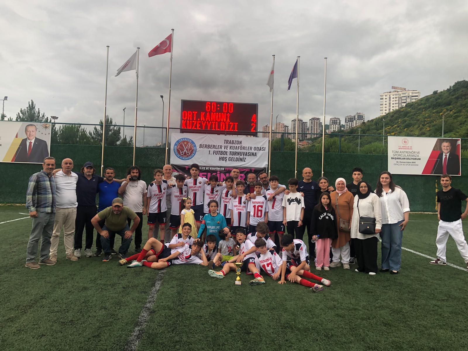 U13 TAKIMIMIZ SEZONU TRABZON 3. OLARAK TAMAMLADI.
